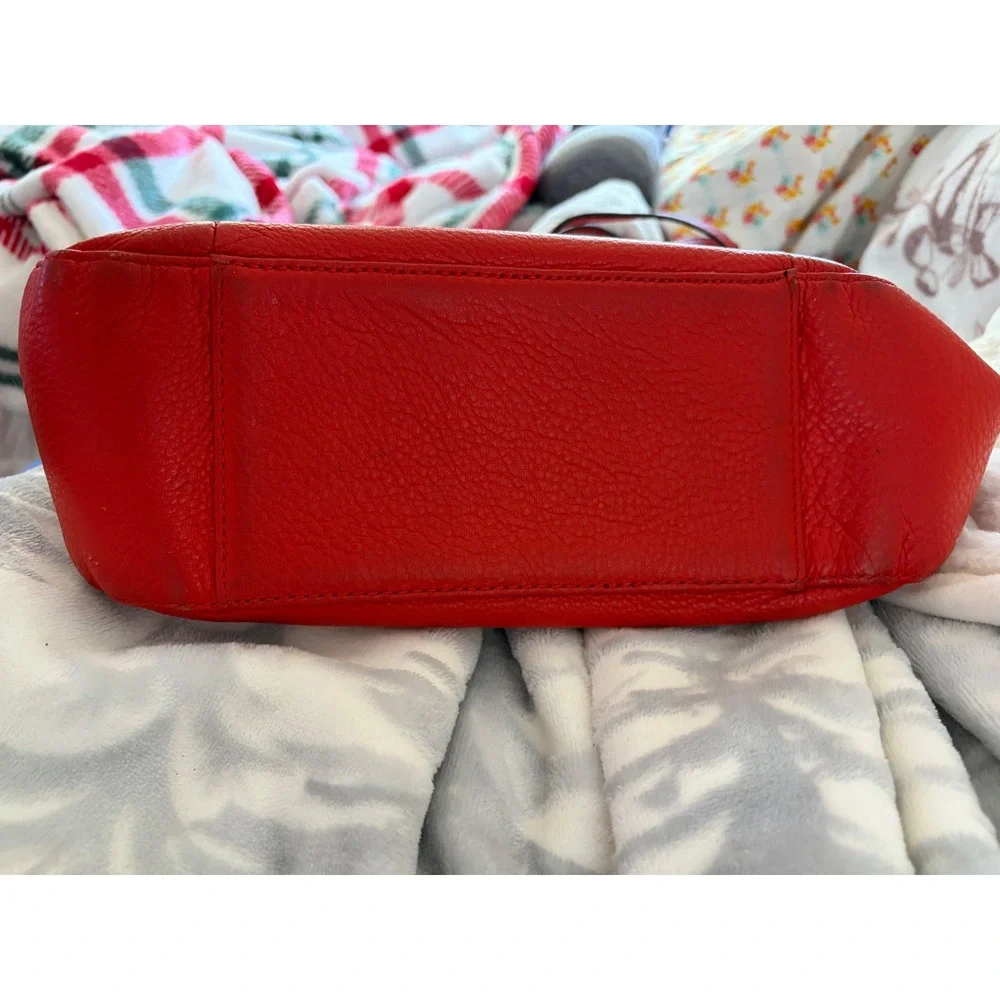 Calvin Klein‎ Crossbody Satchel Womens OS Coral Red Pebbled Leather Gold Tone